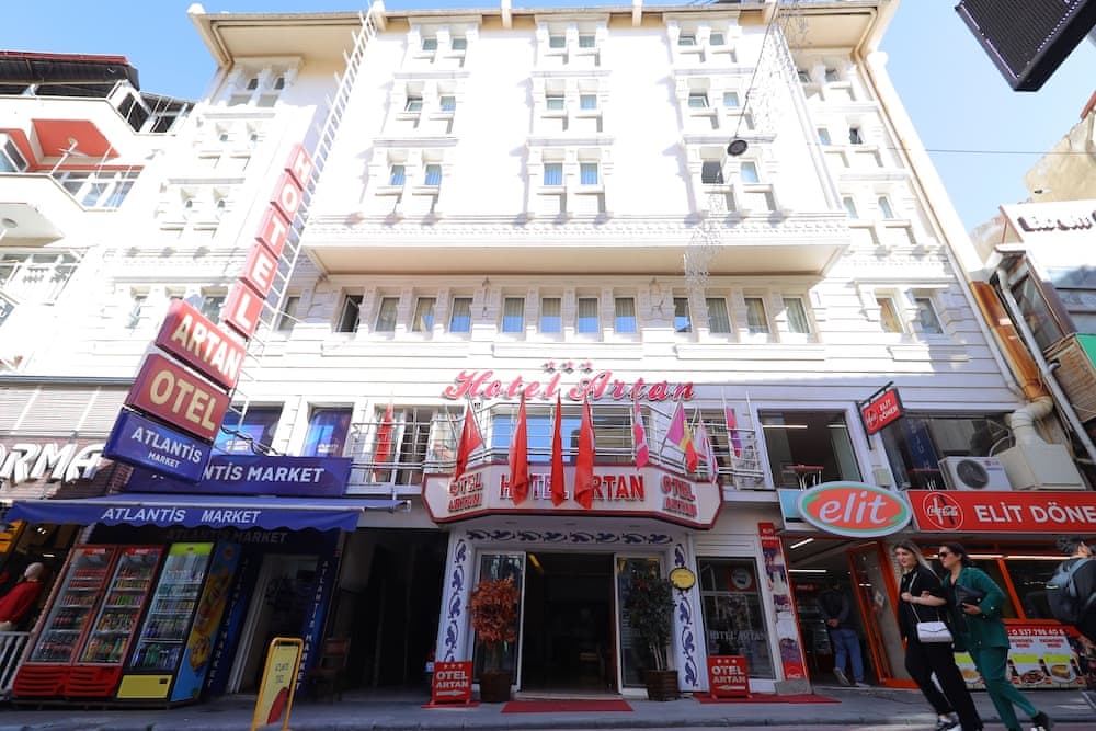 Artan Hotel