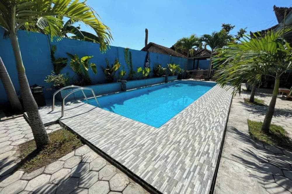 Capital O 92615 Villa Utama D'alas Purwo