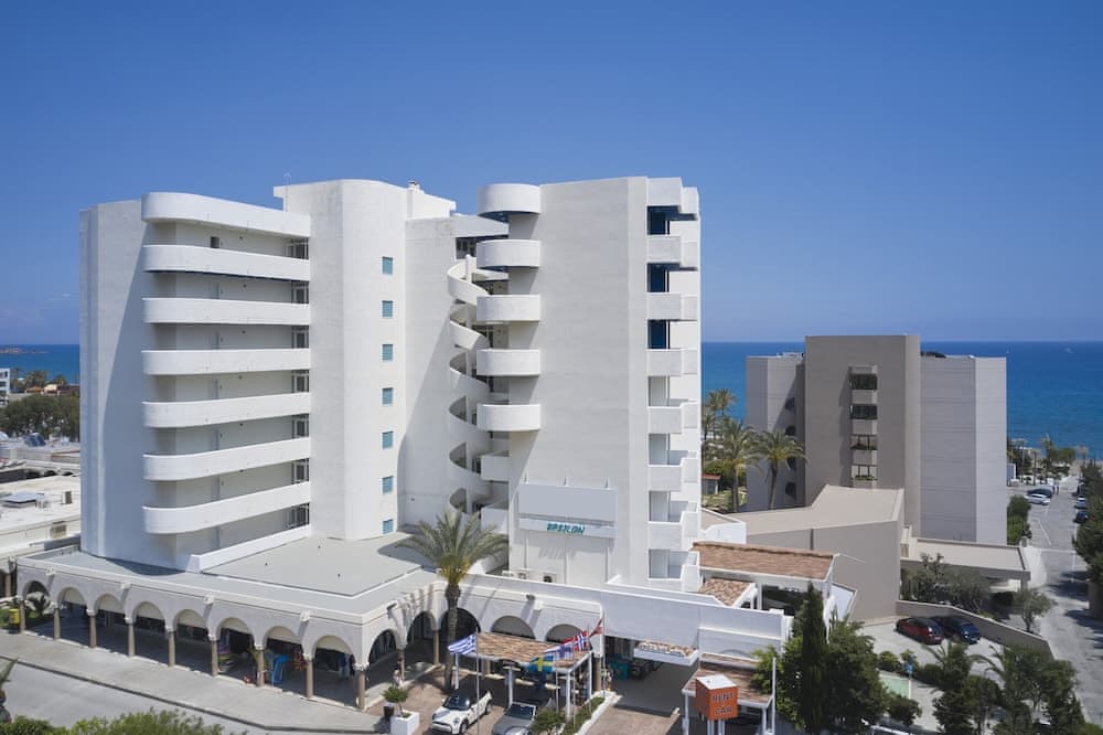 Epsilon Hotel Apartments