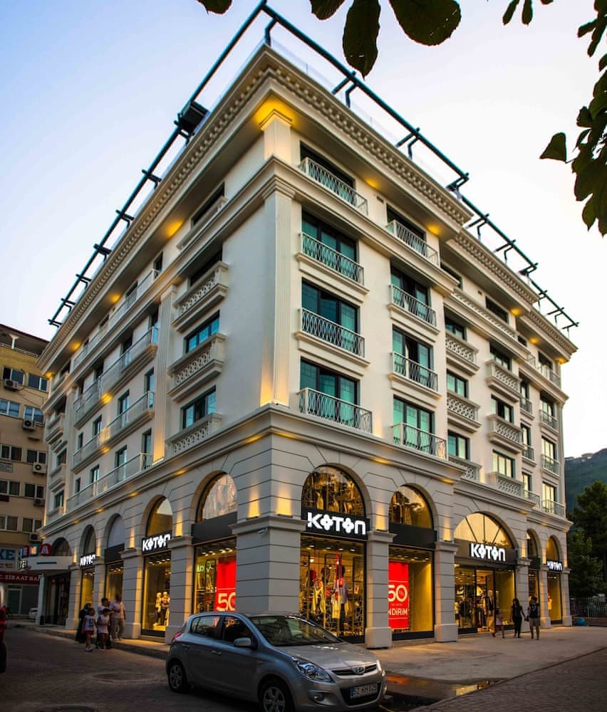 Sinema Hotel